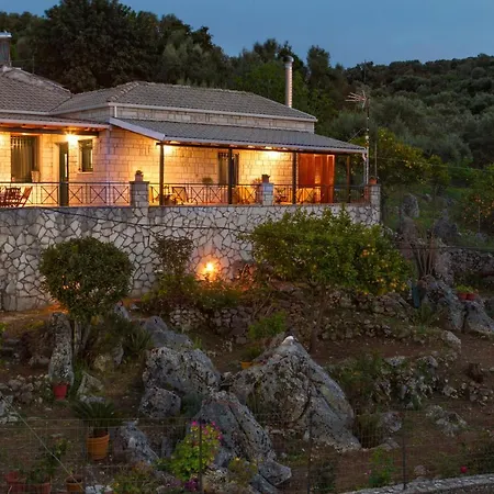 Konstas Stone Island House In Meganisi Holiday home *