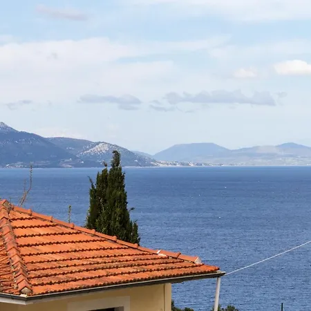 Konstas Stone Island House In Meganisi Prázdninový dům *