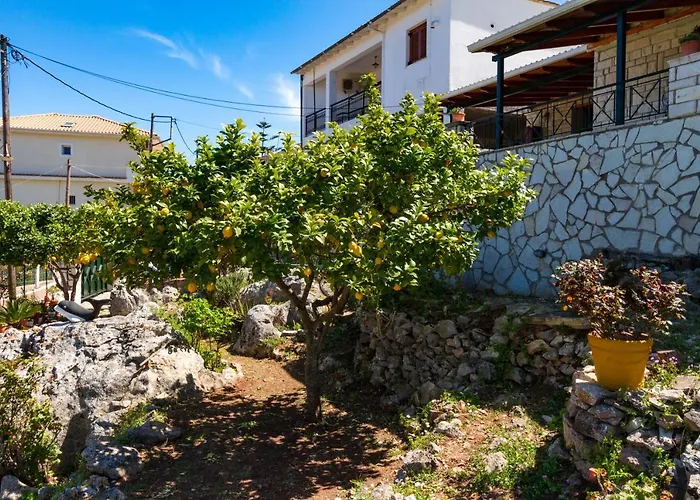 Konstas Stone Island House In Meganisi Feriehus *