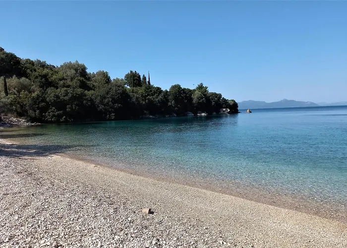 Konstas Stone Island House In Meganisi * Spartokhórion