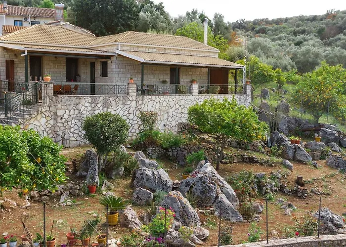 Feriehus Konstas Stone Island House In Meganisi *