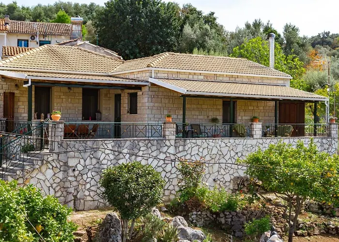 Konstas Stone Island House In Meganisi * Spartokhórion