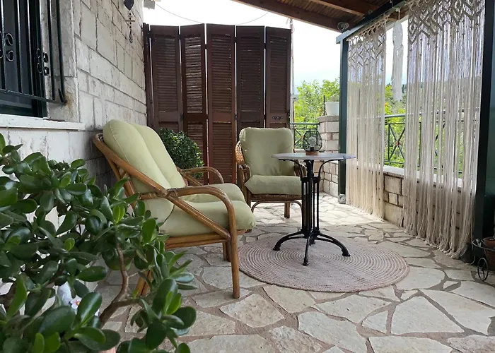 Konstas Stone Island House In Meganisi Feriehus Spartokhórion